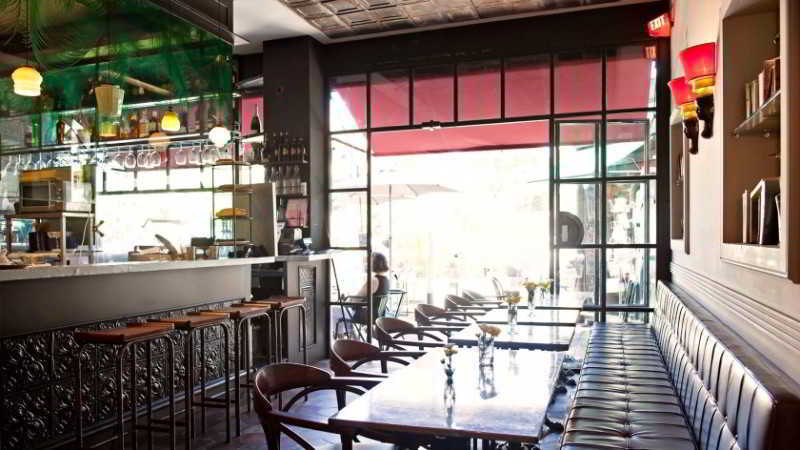 Hotel The Corner Townhouse 4*