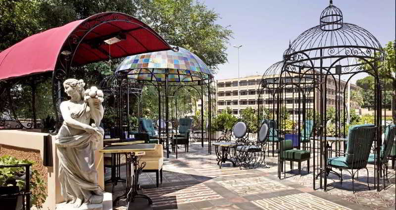 The Corner Townhouse Hotel 4*